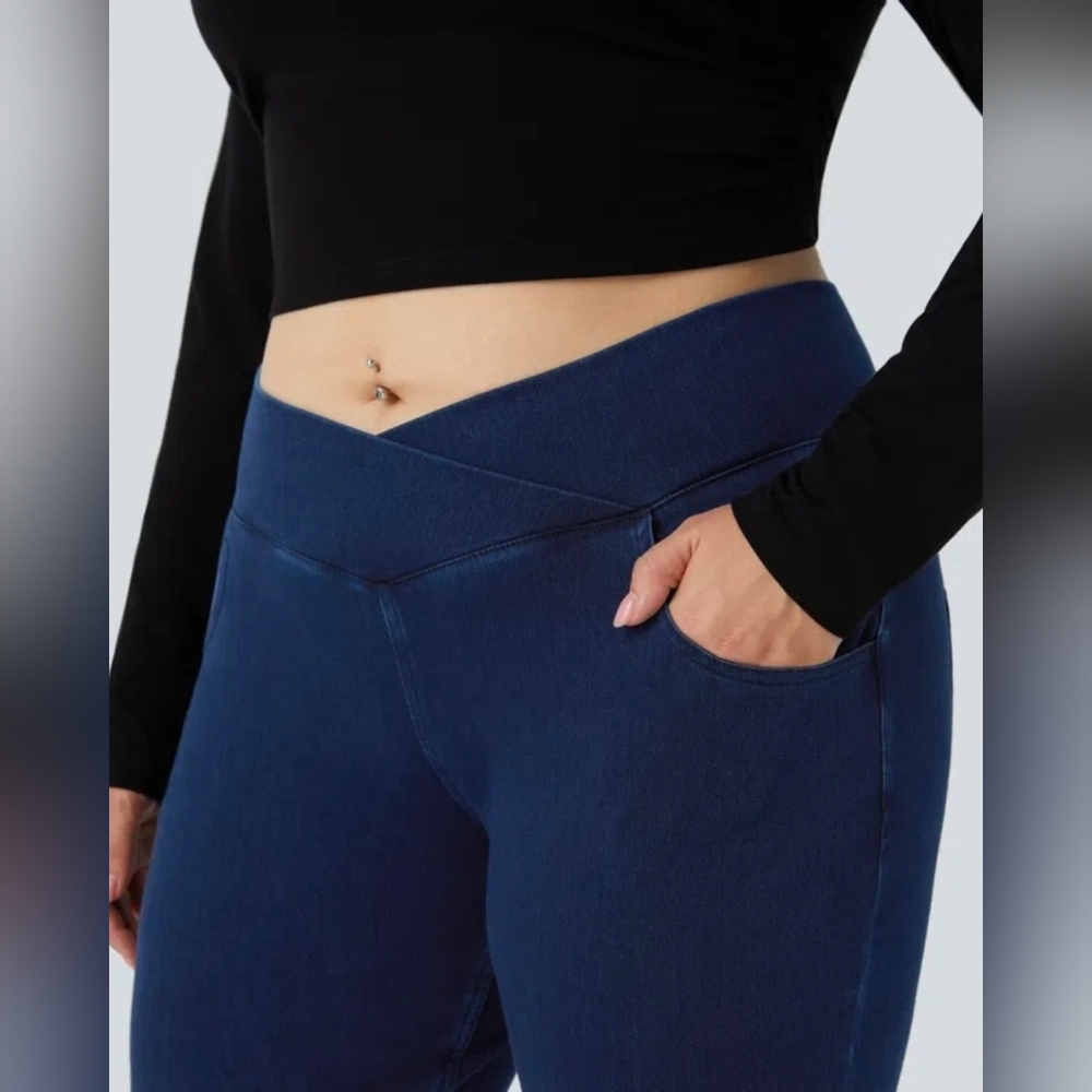 Halara Flex High Waisted Crossover Pockets Denim 7/8, Size 1X